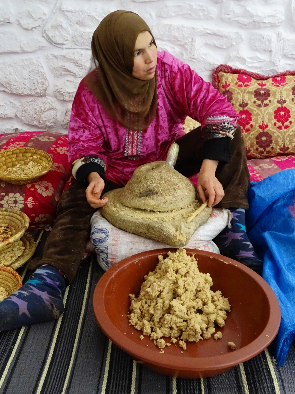 Grinding argan nuts for Argan Oil